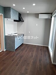 New Port Villa 303 3階ワンルームのリビング/ダイニング