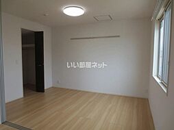 ソレイユ ルヴァン 202 2階1LDKのリビング/ダイニング