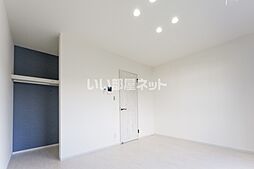 マルベリーフィールド伴東 102 1階1Kのリビング/ダイニング