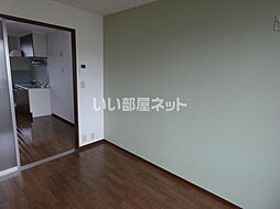 メゾンソレーユ 201 2階2DKのリビング/ダイニング