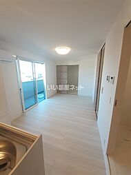 LUSSOIII 302 3階1LDKのリビング/ダイニング