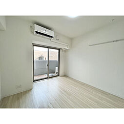 RAFFLE OZONEII -South Garden- 106 1階1Kのリビング/ダイニング