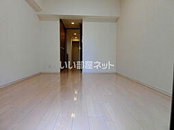 アドバンス三宮シュロス 301 3階1Kのリビング/ダイニング