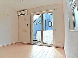 メゾン・ド・オーブIII 104 1階2DKのリビング/ダイニング