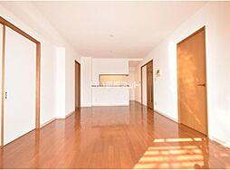 Ｈａｌｅ　Ｌａｕｌｅ’a 101 1階3LDKのリビング/ダイニング