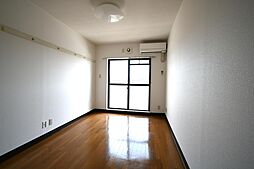 スカイハイム花園 306 3階1Kのリビング/ダイニング