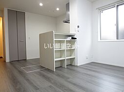 ガーデンリーフ花ヶ島 102 1階1LDKのリビング/ダイニング