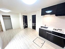 ルナヴォワール 101 1階ワンルームのリビング/ダイニング