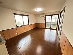 グランシャリオ堀川　C棟 101 1階2LDKのリビング/ダイニング