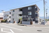 山梨県中央市成島3507-1：物件画像／大東建託リーシング株式会社　石和店