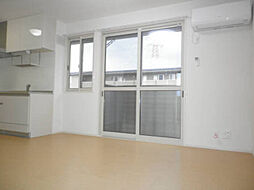 フェリスさくらIII 201 2階1LDKのリビング/ダイニング