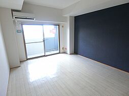 Ｔー1ＦＬＡＴ 604 6階1Kのリビング/ダイニング