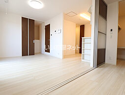 サン・クレール 201 2階1LDKのリビング/ダイニング