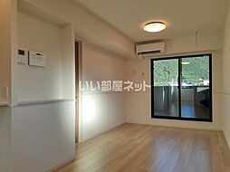 アヴニール　ラディユ　II 201 2階2LDKのリビング/ダイニング