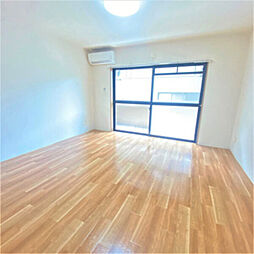 パラッツォ牛田 203 2階1DKのリビング/ダイニング