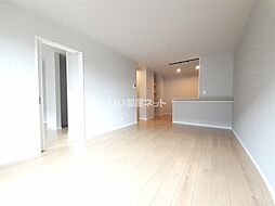 ラグナ・セカGarage02　A棟 2 1階2LDKのリビング/ダイニング