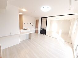 JR山陽本線 福山駅 徒歩9分の賃貸アパート 3階2LDKのリビング/ダイニング