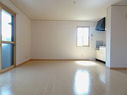 グリーンアレイ A201 2階2LDKのリビング/ダイニング