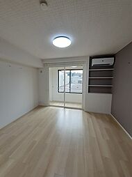 名鉄西尾線 西尾駅 バス22分 巨海停下車 徒歩5分の賃貸アパート 1階ワンルームのリビング/ダイニング