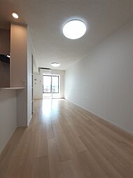 アンバーテラス　I 102 1階1LDKのリビング/ダイニング