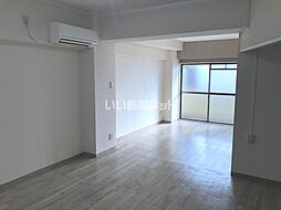 サンフローラ桂 4D 4階2LDKのリビング/ダイニング