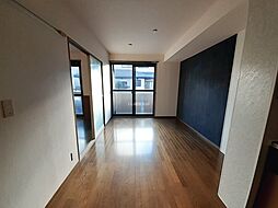 サン・ムーン山内 101 1階2DKのリビング/ダイニング