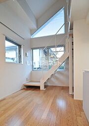 東京メトロ丸ノ内線 新宿三丁目駅 徒歩7分の賃貸マンション 3階1LDKのリビング/ダイニング