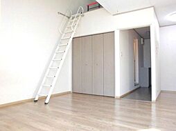 つくばエクスプレス 八潮駅 バス10分 円照寺下車 徒歩2分の賃貸アパート 2階1Kのリビング/ダイニング