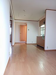 アースブラウンＫ・ＴIII 204 2階2LDKのリビング/ダイニング