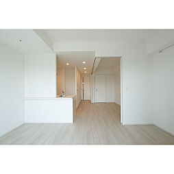 コンフォリア東新宿 1001 10階1LDKのリビング/ダイニング