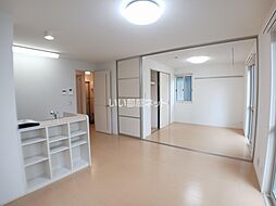 ディアコートＡＳＫＡ 101 1階1LDKのリビング/ダイニング