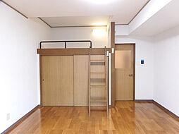 グリーンシティ串戸 101 1階1Kのリビング/ダイニング