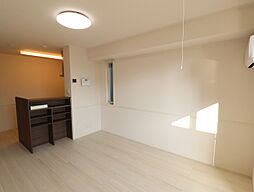 モルトグラッソ 201 2階1LDKのリビング/ダイニング