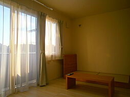 ソレイユ富岡 107 1階ワンルームのリビング/ダイニング