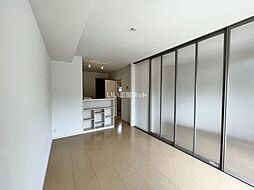 シャルム　ラパン 102 1階1LDKのリビング/ダイニング