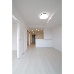 コンフォリア・リヴ巣鴨 0305 3階2LDKのリビング/ダイニング