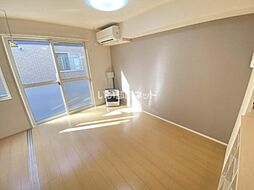 グラード高田　Ｂ 102 1階1LDKのリビング/ダイニング