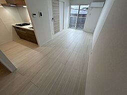 ＤーＲＯＯＭ　ＡＬＢＡ 212 2階1LDKのリビング/ダイニング