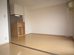 ラ・フーガ 101 1階1LDKのリビング/ダイニング