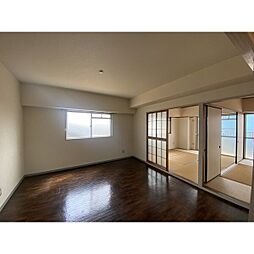 プレズ名古屋入場 501 5階3LDKのリビング/ダイニング