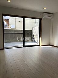 S-DORMITORY神宮東 102 1階ワンルームのリビング/ダイニング