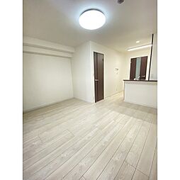 LIBTH代継橋 201 2階ワンルームのリビング/ダイニング