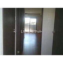 グランフォレストH 104 1階ワンルームのリビング/ダイニング