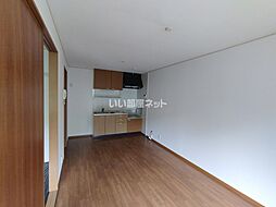 グリーンパーク大代 205 2階2LDKのリビング/ダイニング