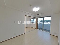 JR豊肥本線 武蔵塚駅 徒歩24分の賃貸マンション 5階1LDKのリビング/ダイニング