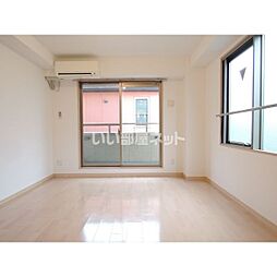 Ｐｒｉｍｏ鳳（プリモ） 301 3階ワンルームのリビング/ダイニング