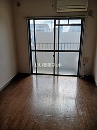 ロイヤル元町 306 3階1Kのリビング/ダイニング