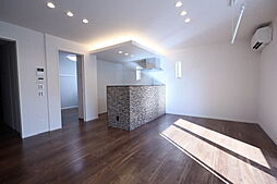 ファルコ鷹匠 201 2階2LDKのリビング/ダイニング