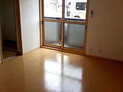 サンシャイン　Ａ 107 1階2Kのリビング/ダイニング