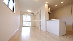 インサイド　ヴィレッジ 104 1階1LDKのリビング/ダイニング